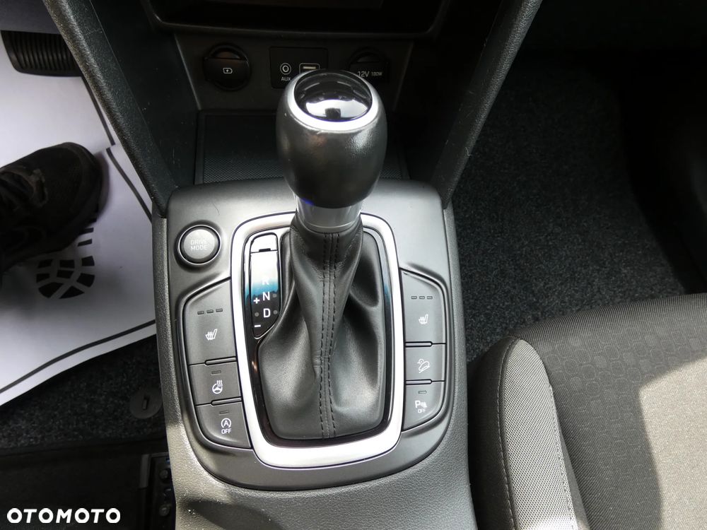 Hyundai Kona 1.6 T-GDI Premium DCT - 25