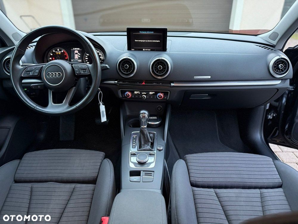 Audi A3 Sportback - 6