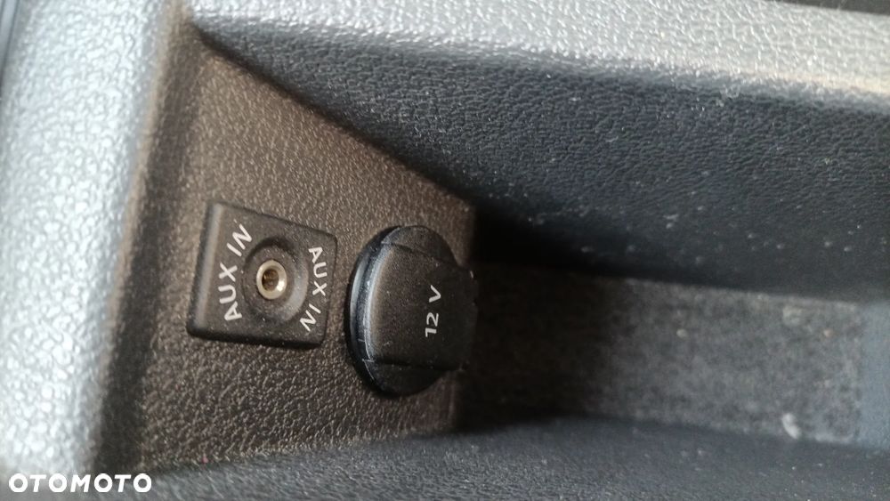 Volkswagen Tiguan - 13