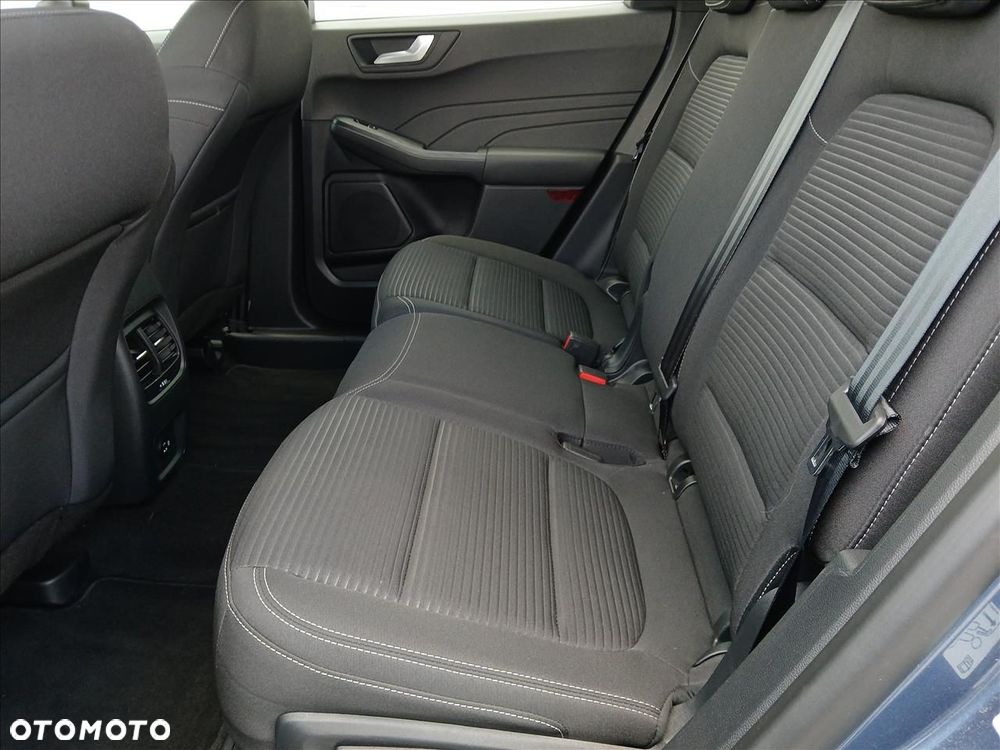 Ford Kuga - 9