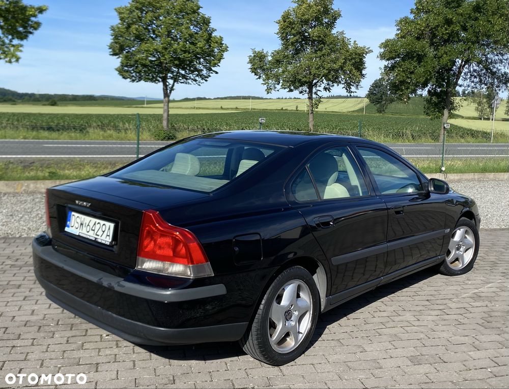 Volvo S60 - 3
