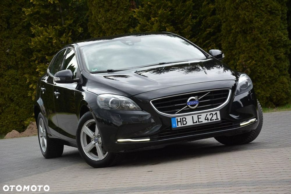 Volvo V40 D3 Geartronic Momentum - 9