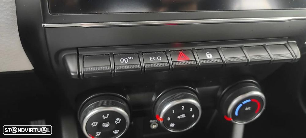 Renault Clio 1.0 TCe Limited - 32