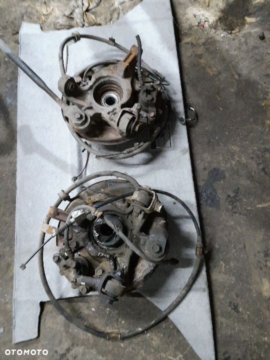 Zwrotnica,Piast,Tarcza kotwiczna Lexus RX400H,RX350,RX330,RX300, 2004-2009R - 3