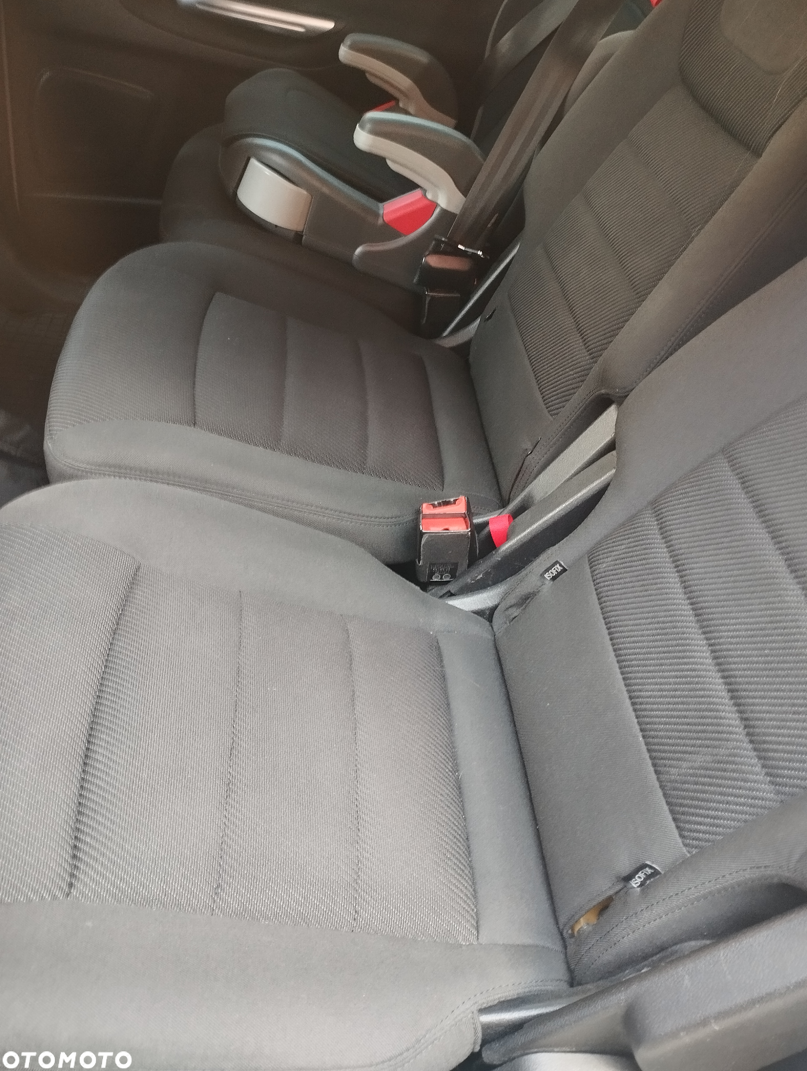 Ford S-Max - 10