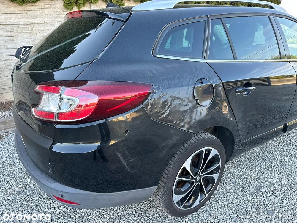 Renault Megane ENERGY dCi 130 BOSE EDITION - 8