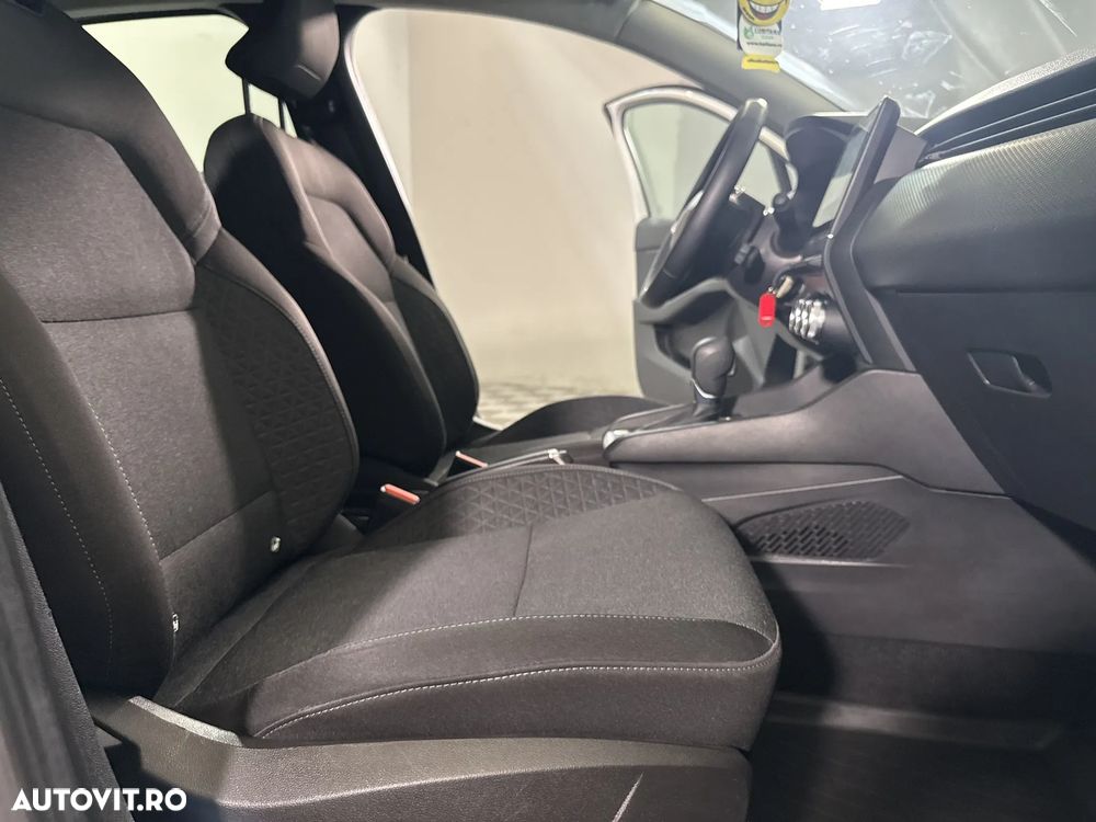 Renault Clio - 12