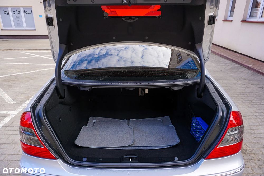Mercedes-Benz Klasa E 200 Kompressor Automatik Elegance - 21