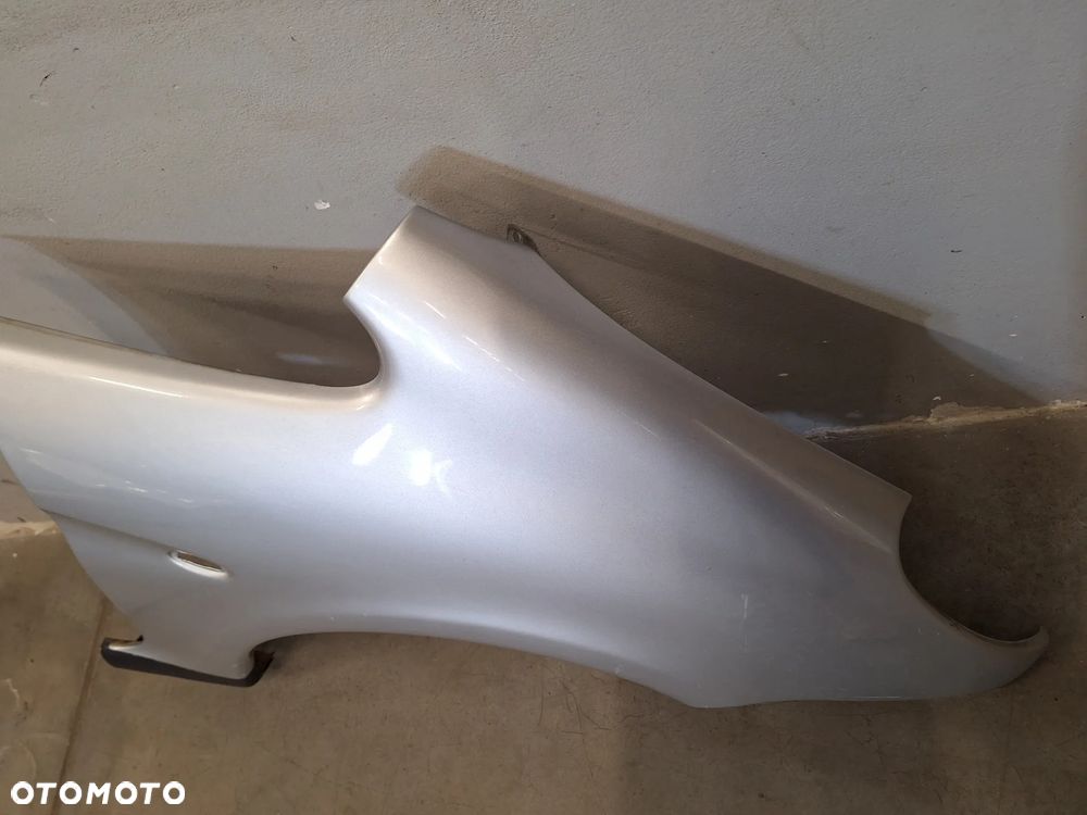 BŁOTNIK PRAWY PRZÓD CITROEN XSARA PICASSO LAK:EZRC NR132 - 7