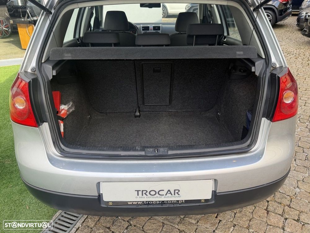 VW Golf 1.9 TDi BlueM. Confortline - 15