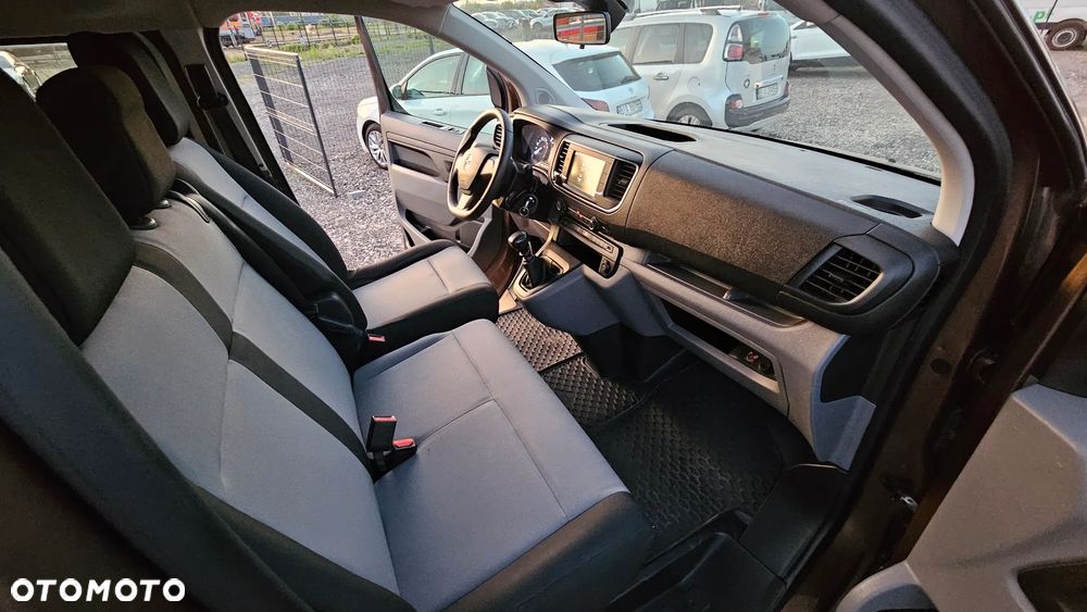 Opel Vivaro Kombi Extra Long 3,1t Enjoy - 11