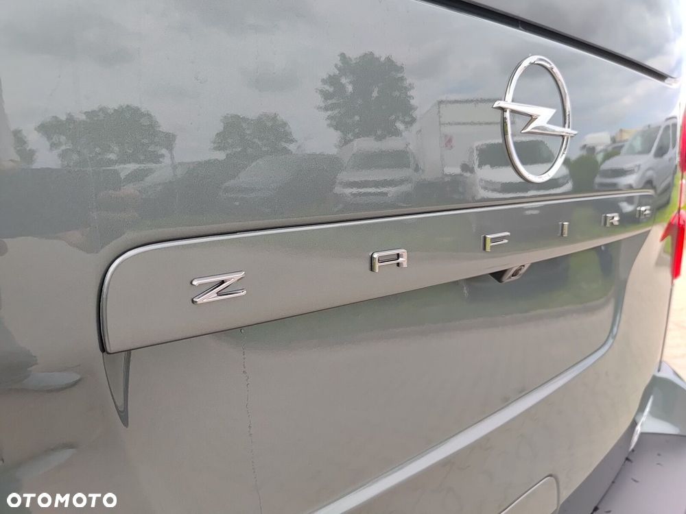 Opel Zafira - 33