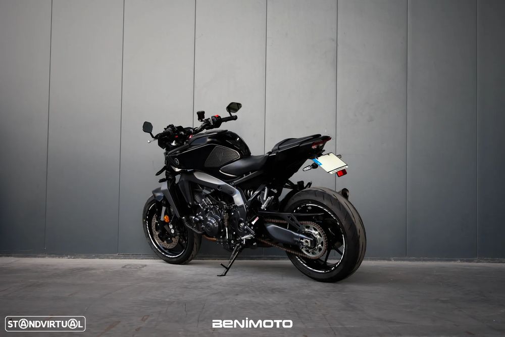 Yamaha MT-09 - 5