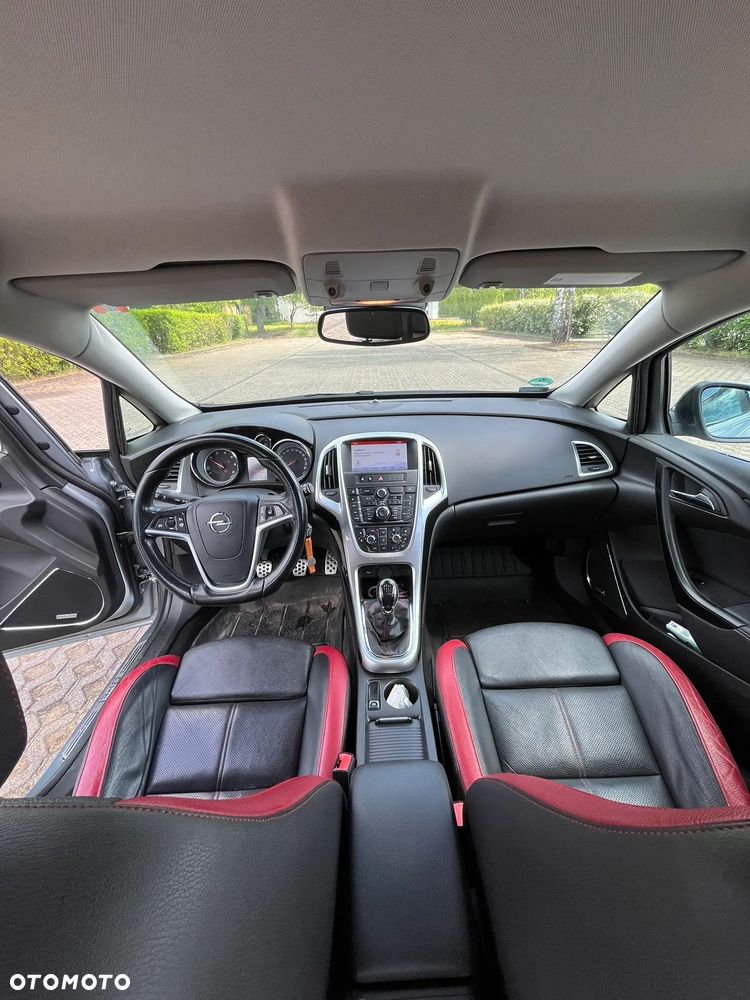 Opel Astra 2.0 BiTurbo CDTI DPF ecoFLEX SportsTourer St - 21