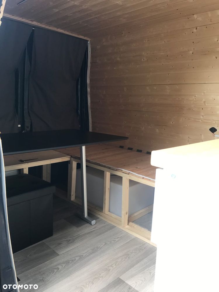 Ford Transit - 13
