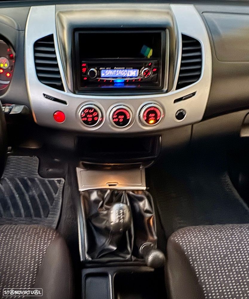 Mitsubishi L200 2.5 DI-D CS Baja HP 4WD - 22