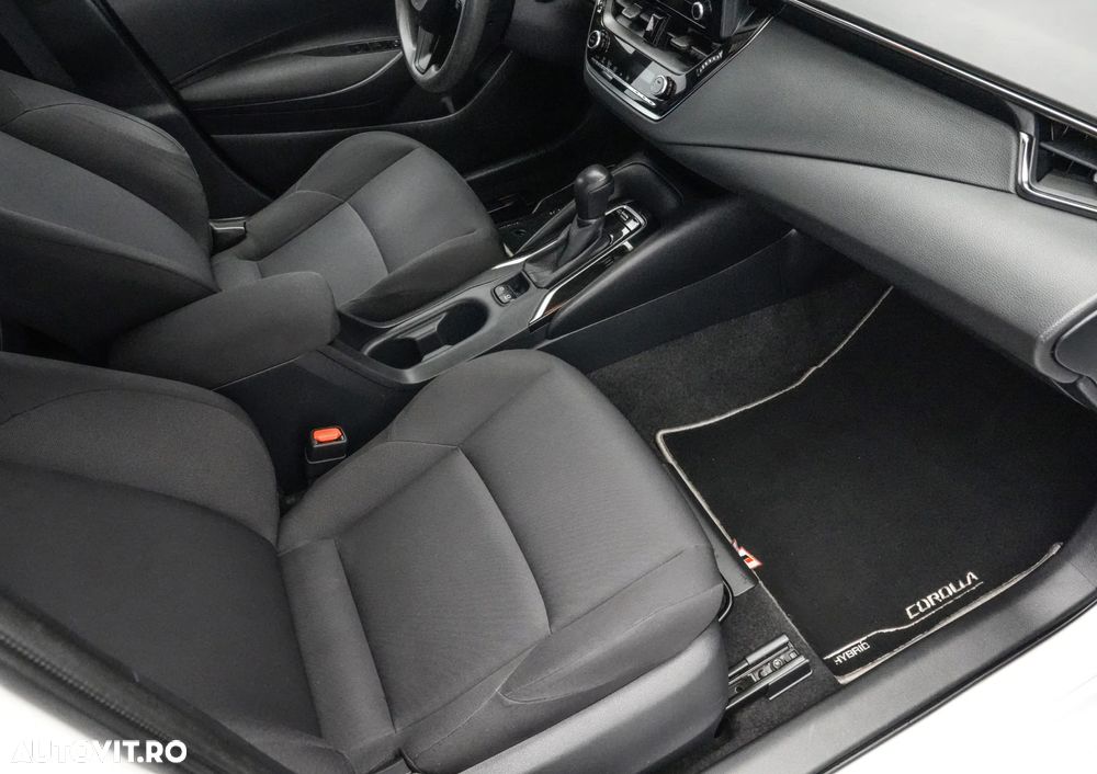 Toyota Corolla 1.8 HSD Dynamic - 12