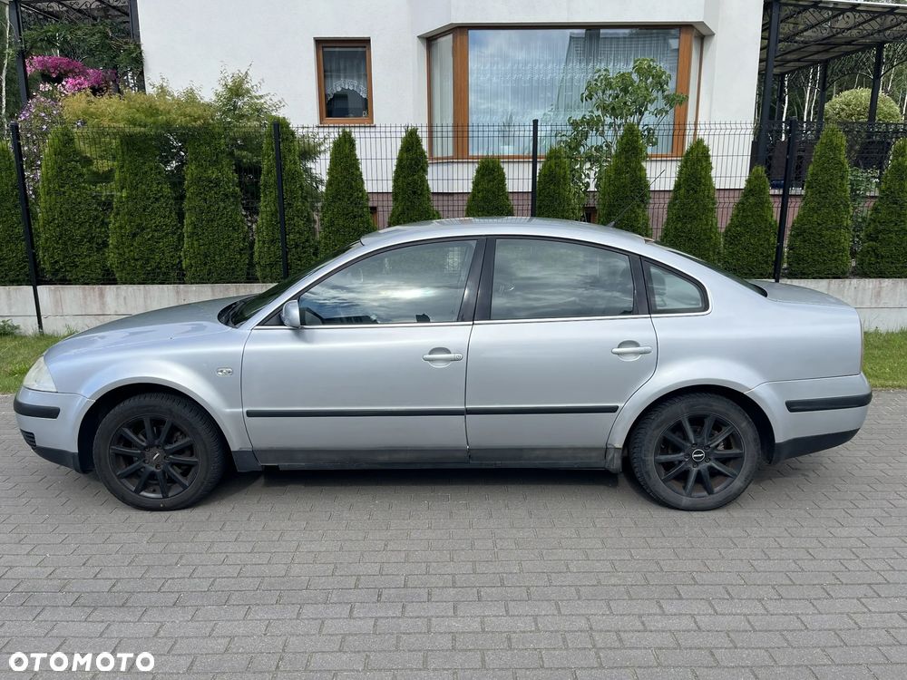 Volkswagen Passat 1.8T Comfortline Tiptr - 2