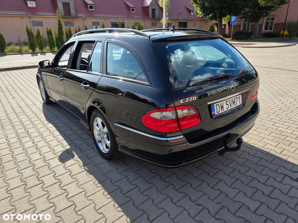 Mercedes-Benz Klasa E - 11