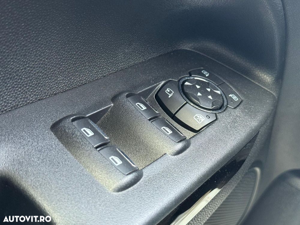 Ford EcoSport - 21