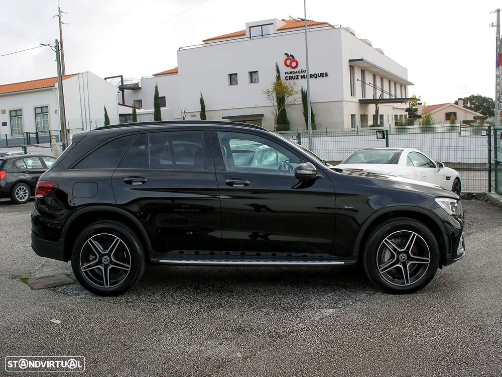 Mercedes-Benz GLC 300 - 4