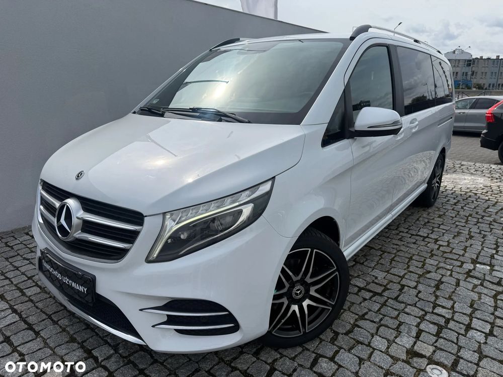 Mercedes-Benz Klasa V - 1