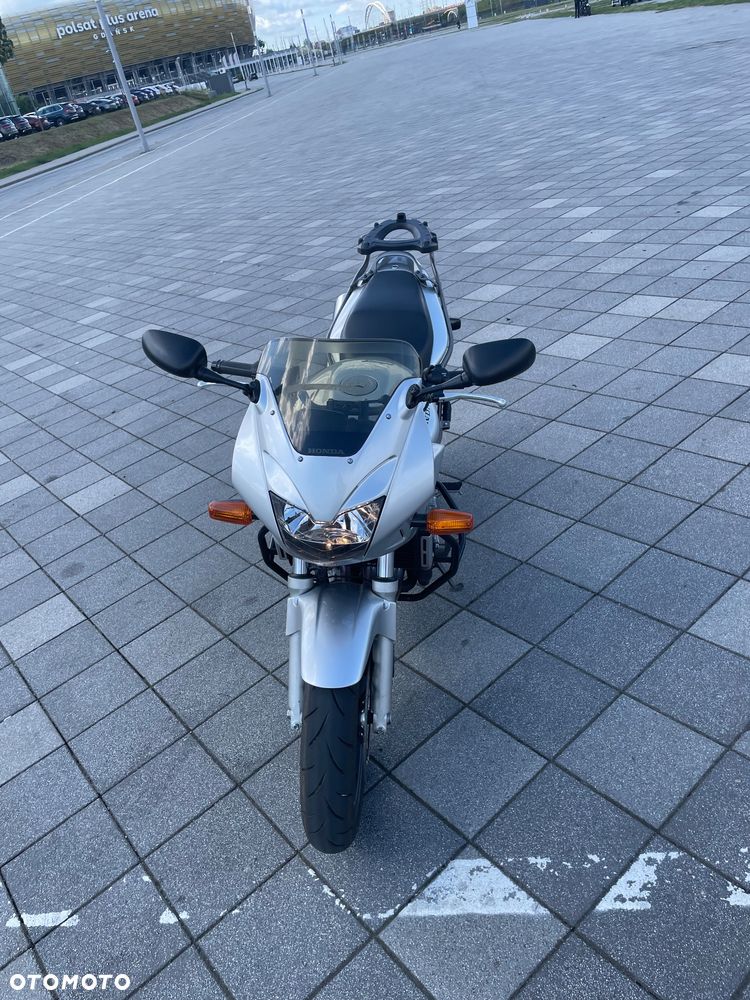 Honda Hornet - 8