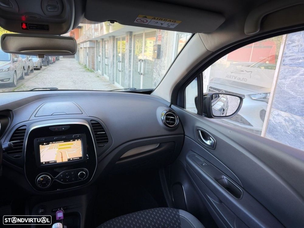 Renault Captur 0.9 TCE Exclusive - 21