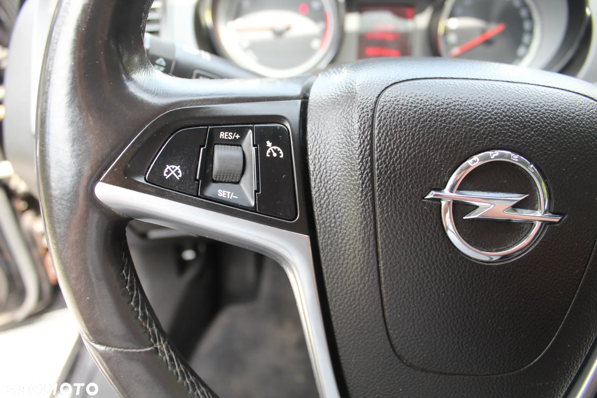 Opel Insignia 1.8 Active - 21