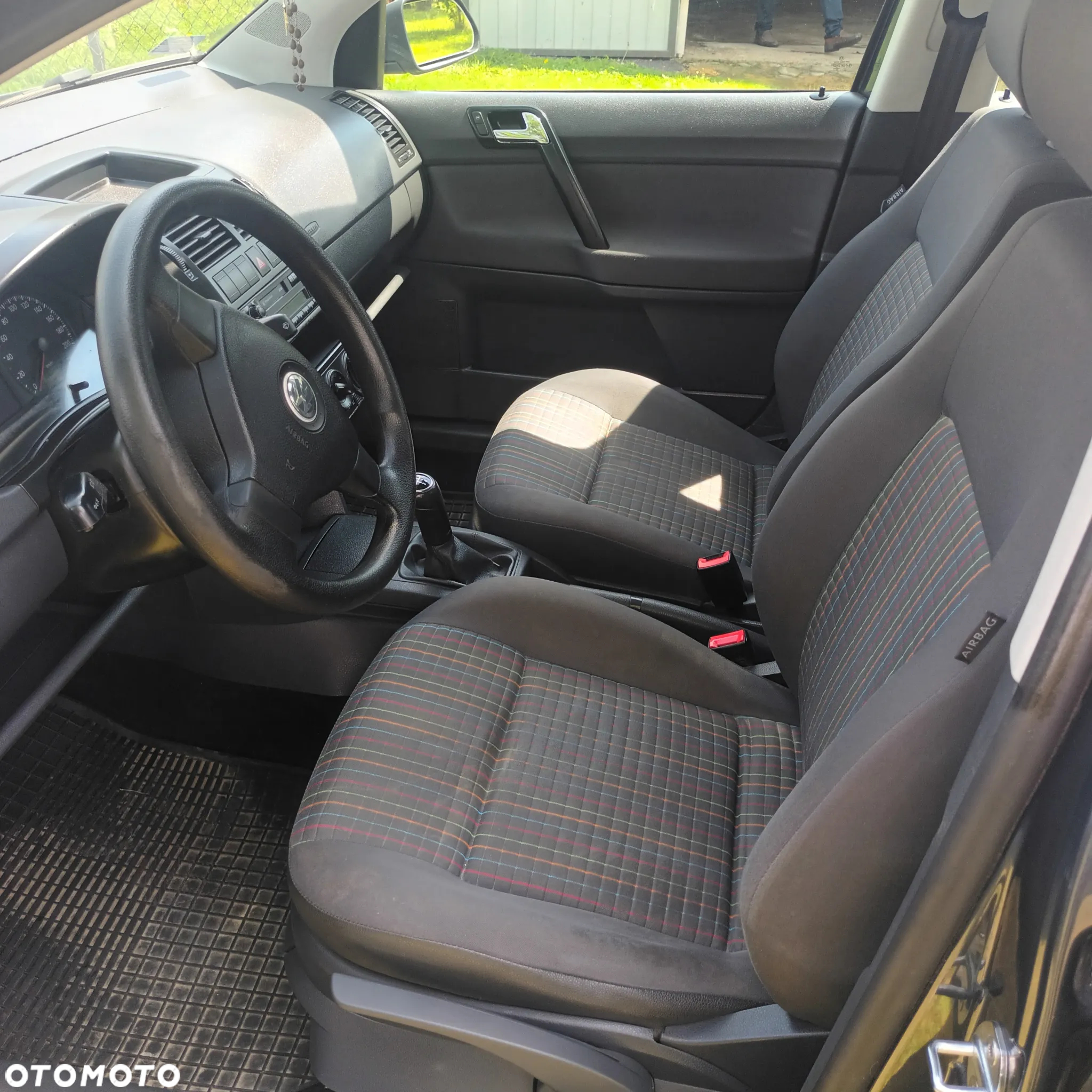 Volkswagen Polo 1.4 16V Trendline - 6