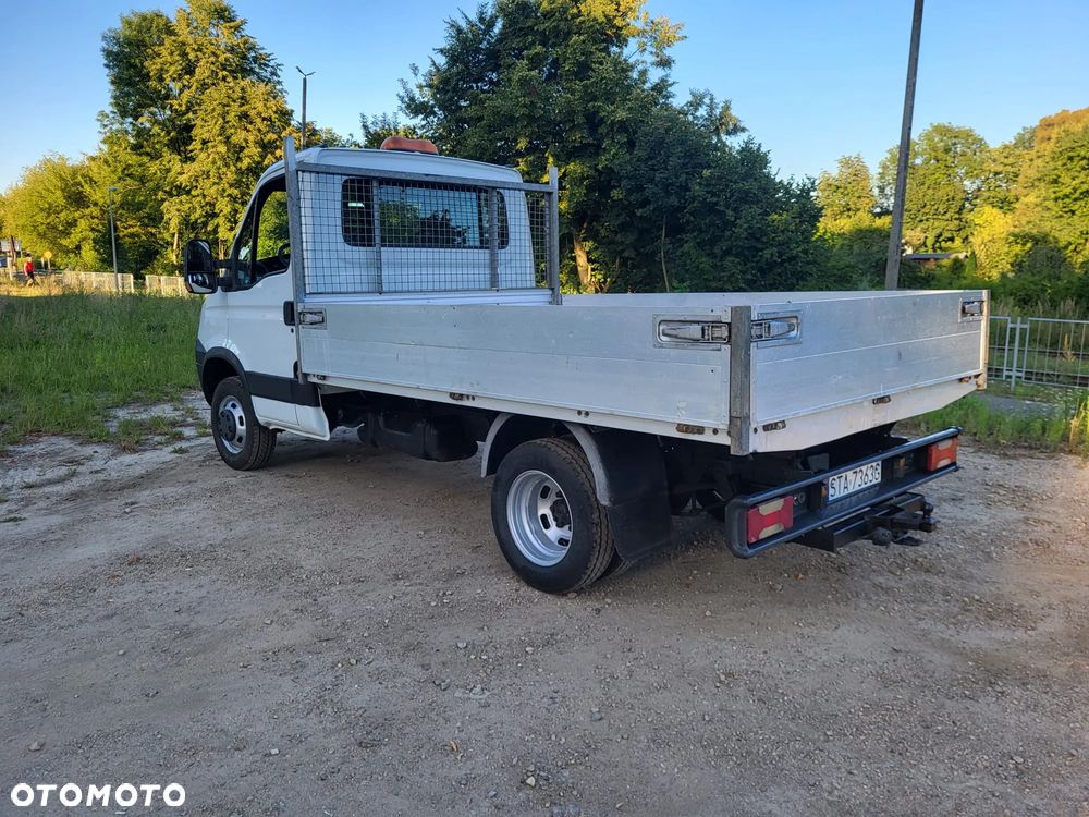 Iveco Daily  35C12 - 11