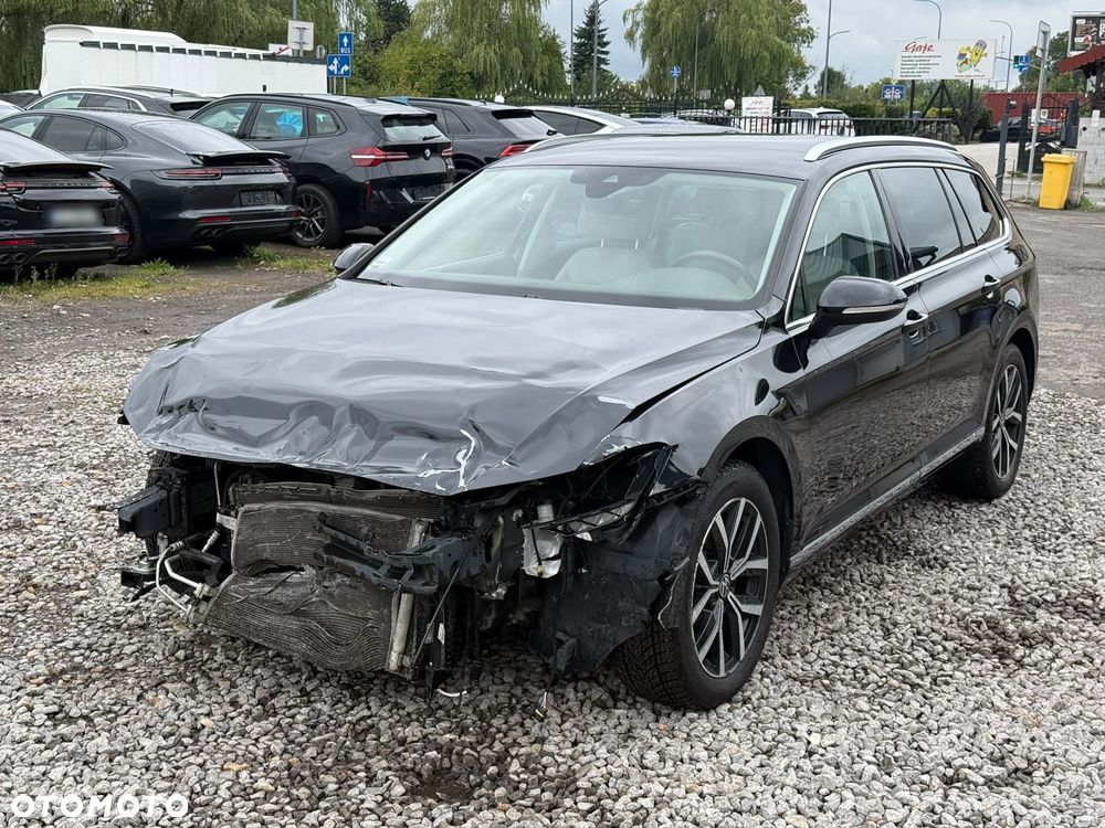 Volkswagen Passat 2.0 TDI Elegance DSG - 4