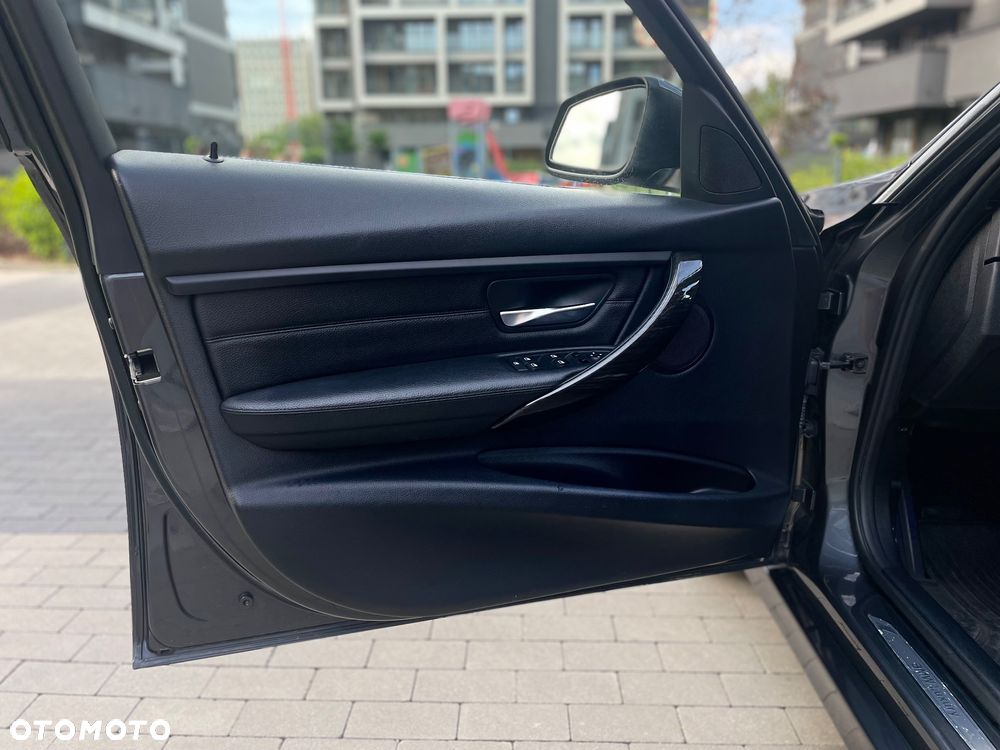BMW Seria 3 - 19