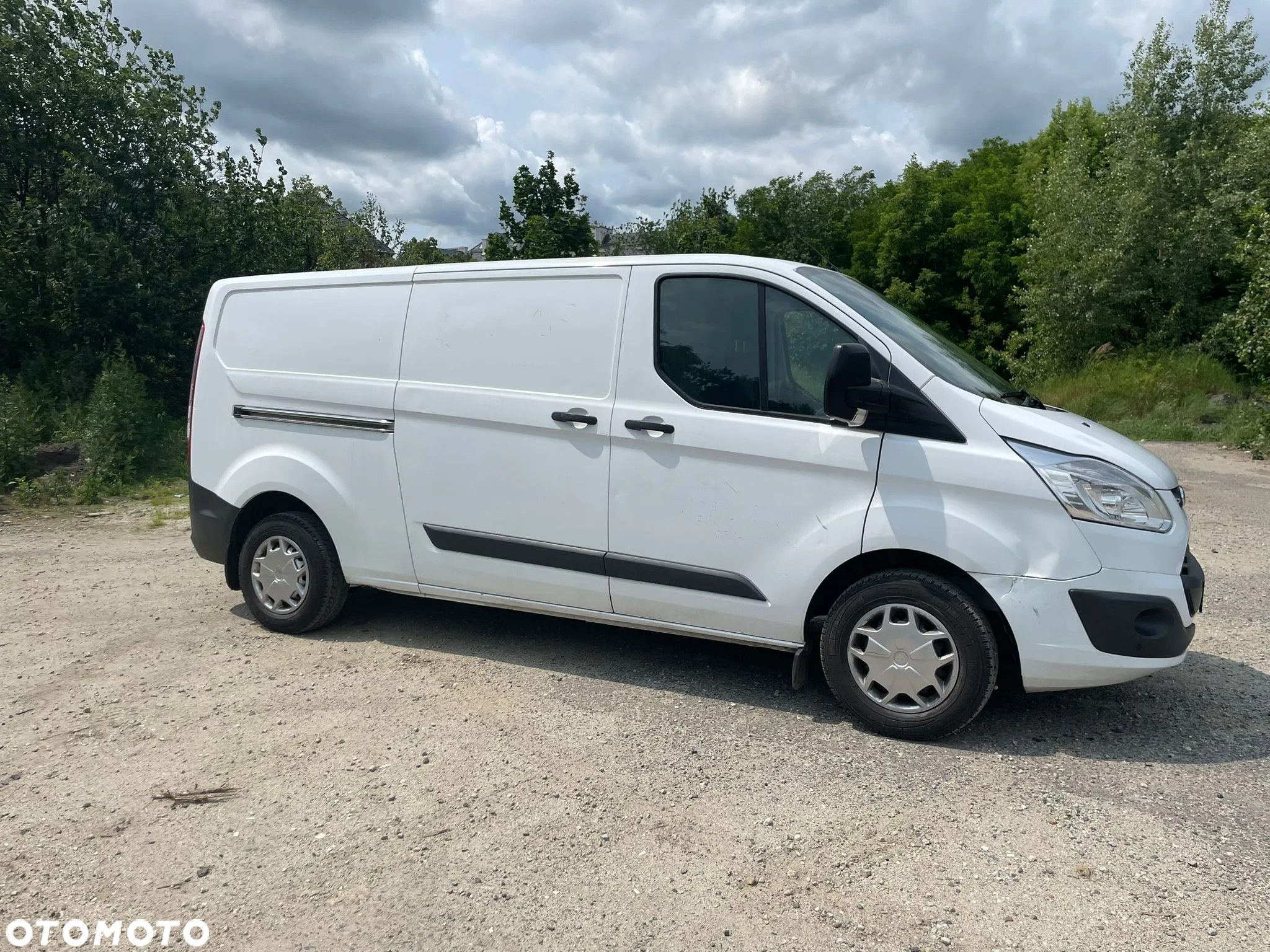 Ford TRANSIT CUSTOM - 10