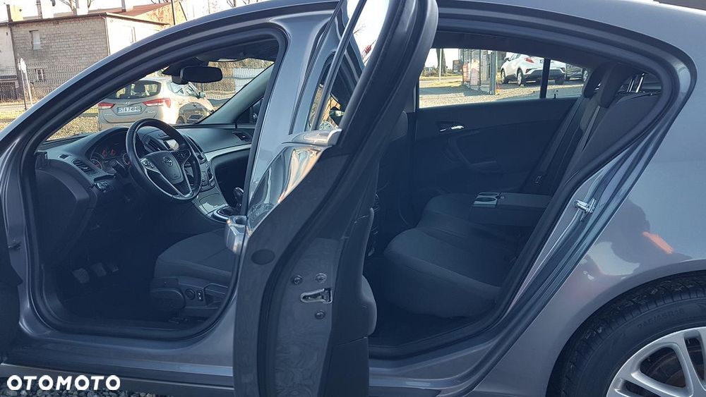 Opel Insignia 2.0 CDTI Enjoy S&S - 25