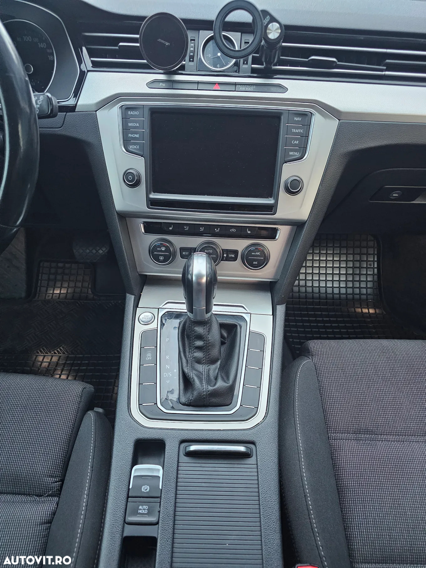 Volkswagen Passat 2.0 TDI (BlueMotion Technology) DSG Comfortline - 6