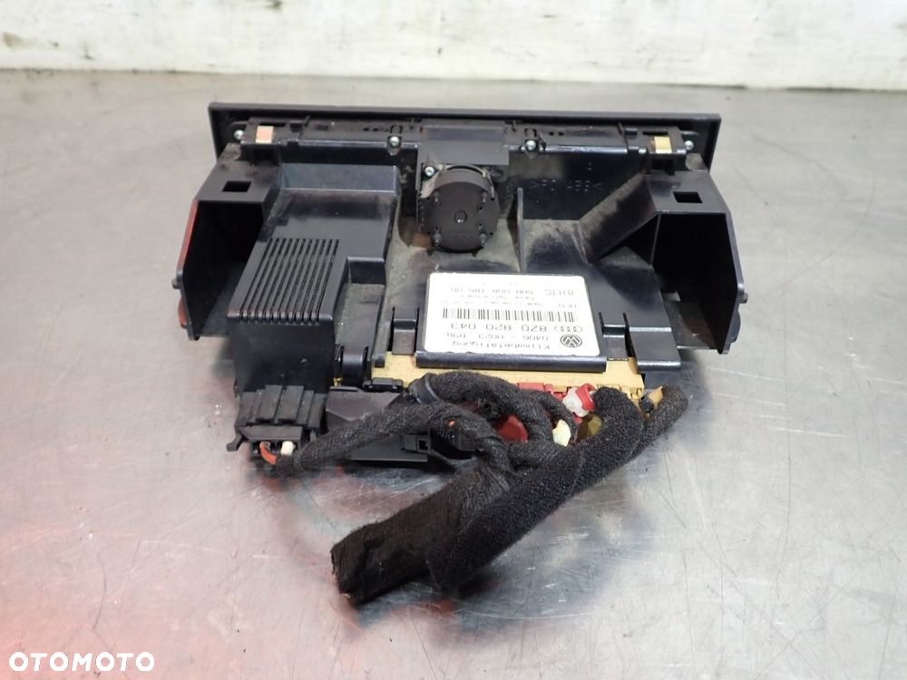 PANEL STEROWANIA NAWIEWU KLIMATYZACJI AUDI A2 - 4