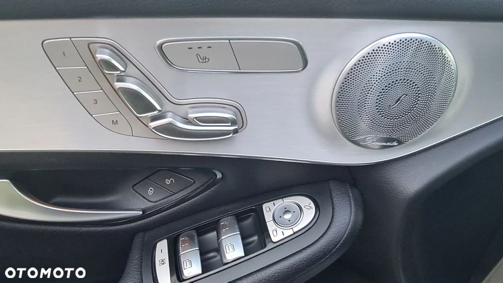 Mercedes-Benz GLC 300 4-Matic - 11