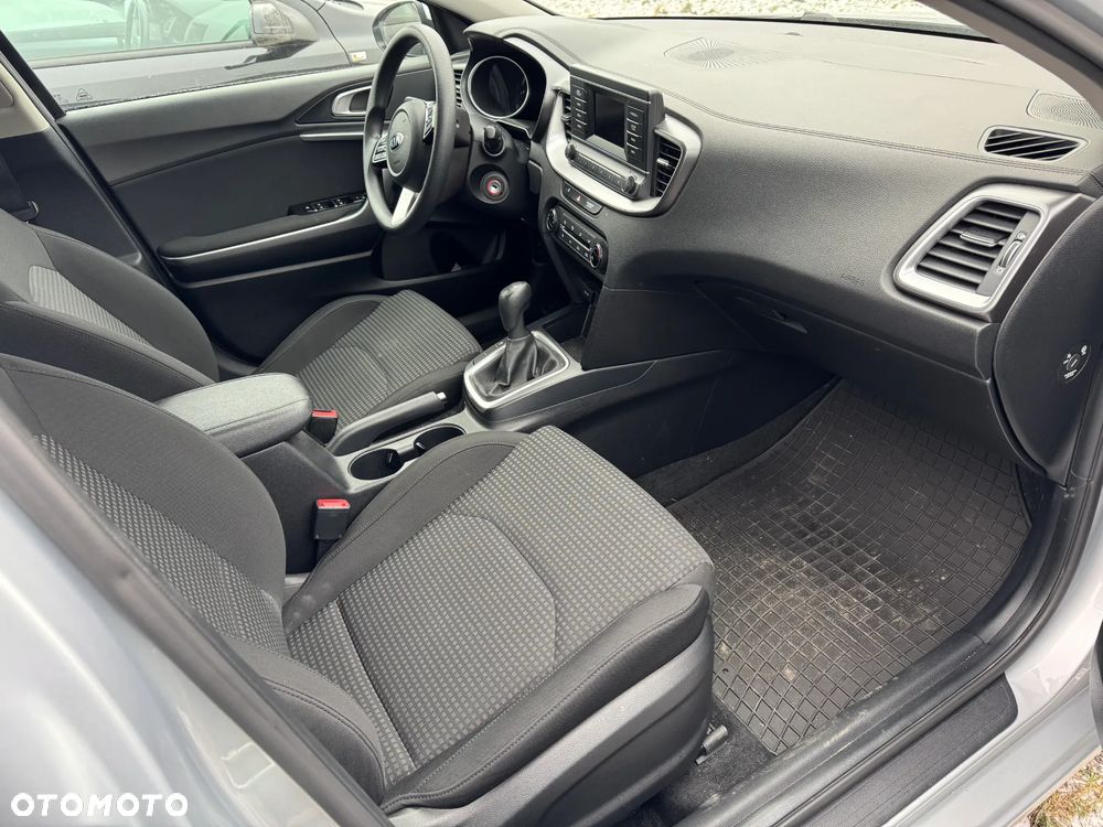 Kia Ceed 1.0 T-GDI S - 17
