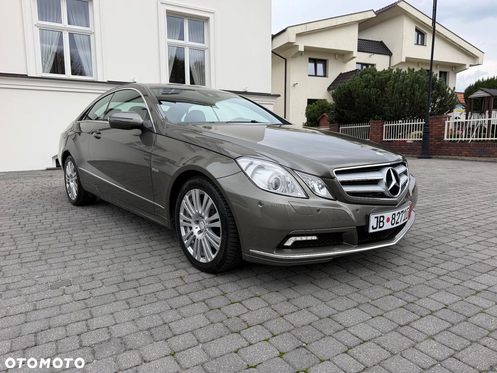Mercedes-Benz Klasa E 250 CDI DPF BlueEFFICIENCY 7G-TRONIC Avantgarde - 6