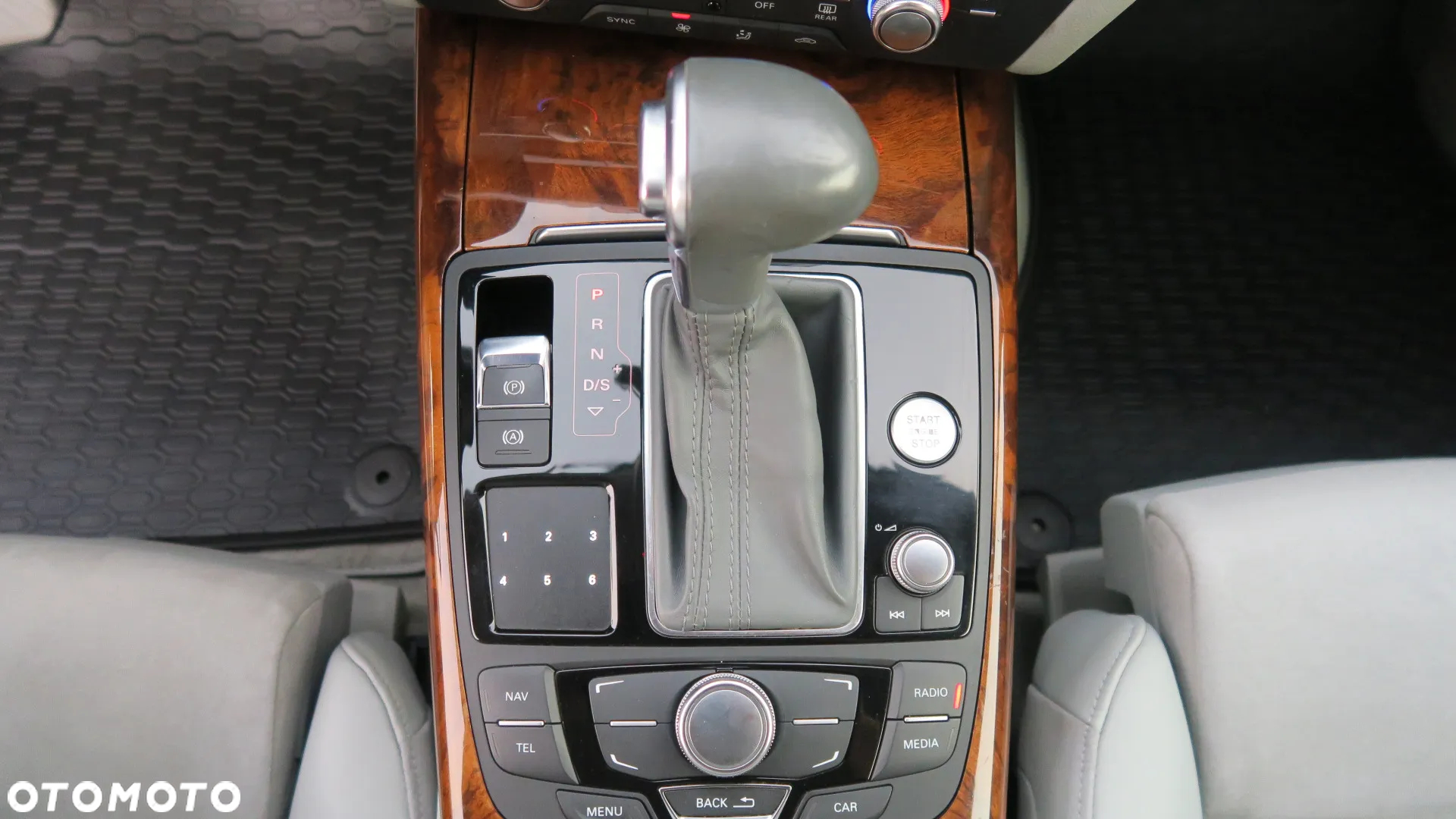 Audi A6 - 24