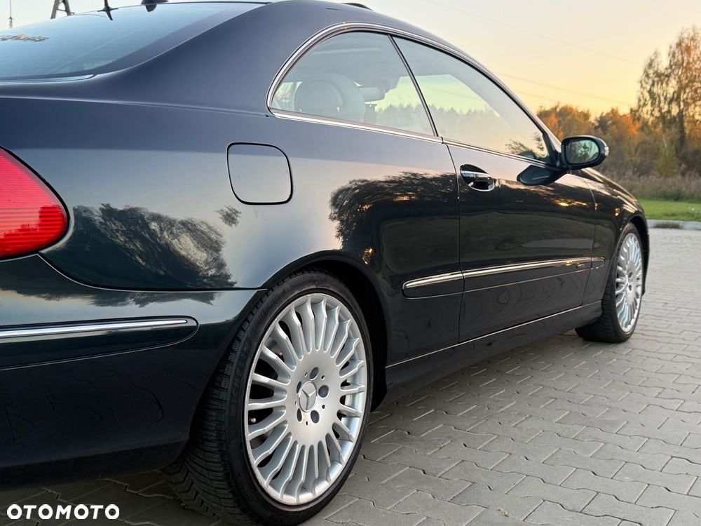 Mercedes-Benz CLK 320 - 17
