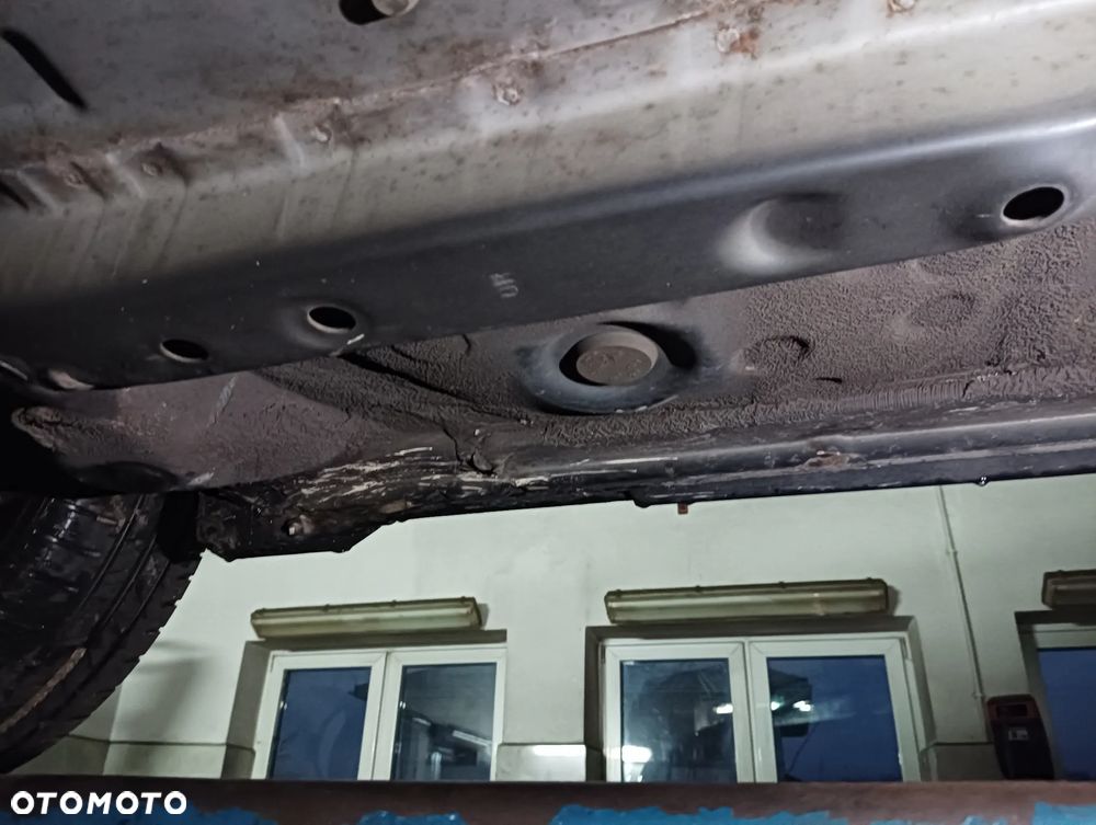 Toyota Yaris 1.33 VVT-i Cool - 22