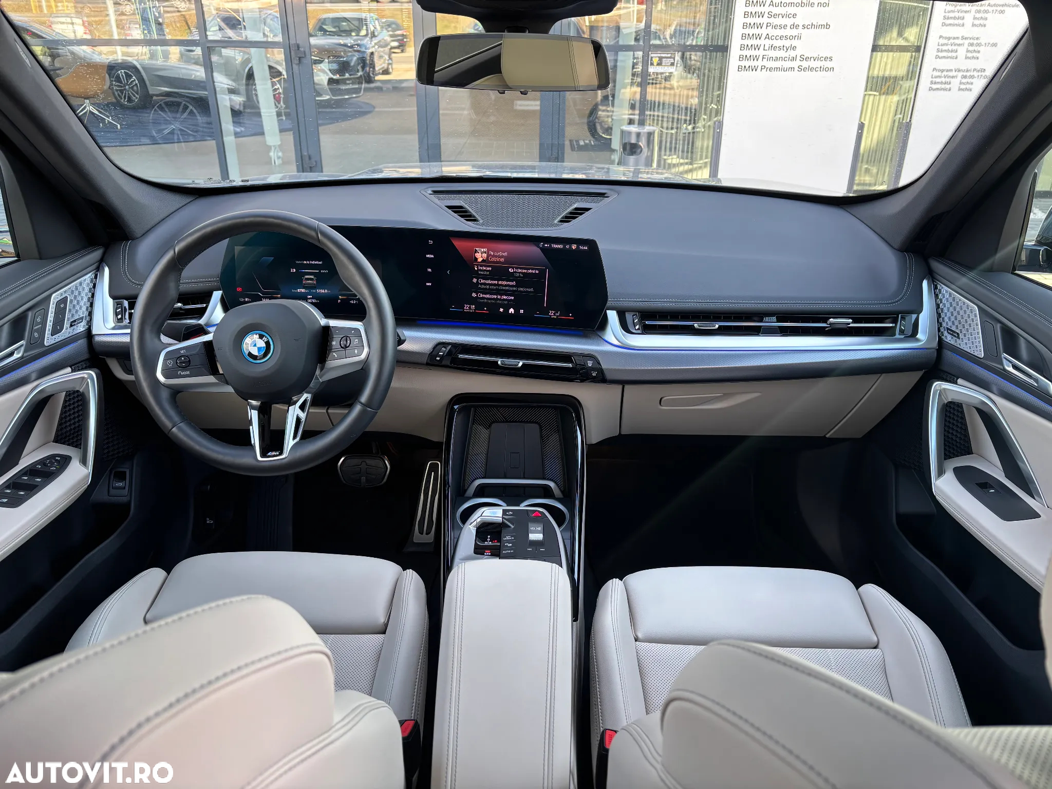 BMW iX1 xDrive30 - 5