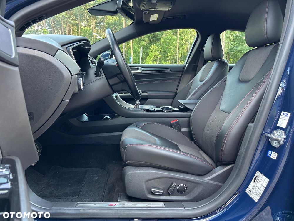 Ford Mondeo 1.5 EcoBoost ST-Line X - 17