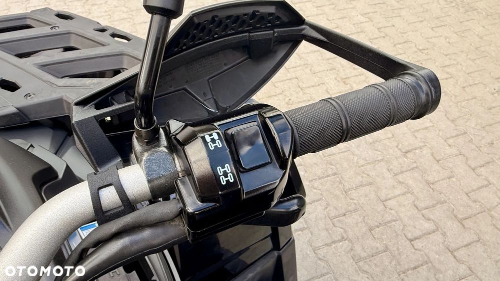 Can-Am Outlander Max - 16