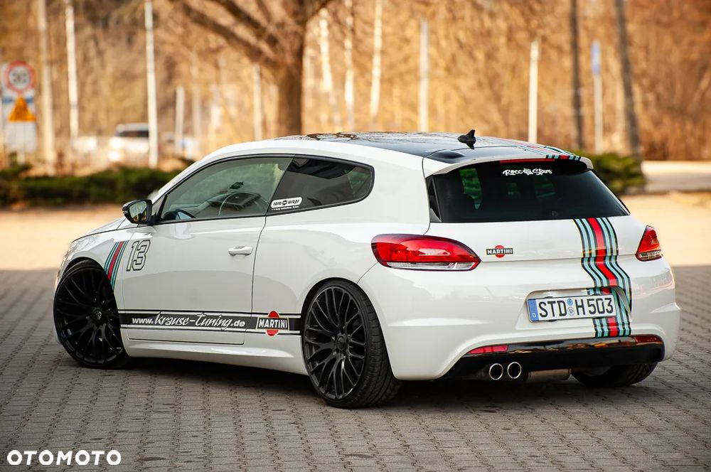 Volkswagen Scirocco 1.4 TSI Perfectline R-Style - 4