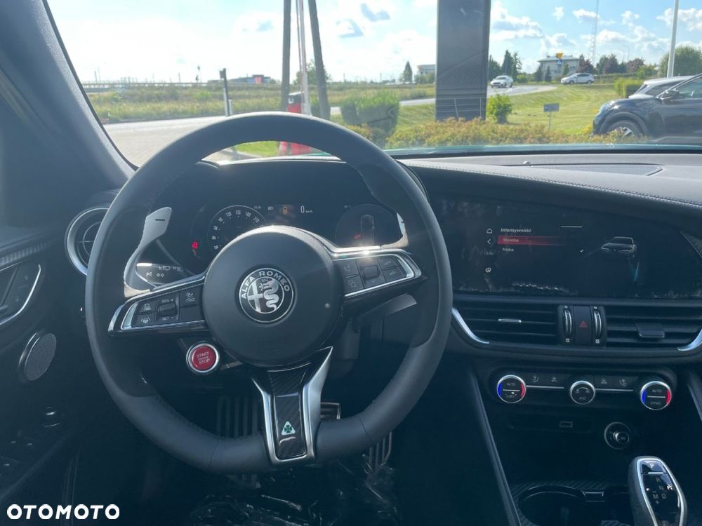 Alfa Romeo Giulia - 23