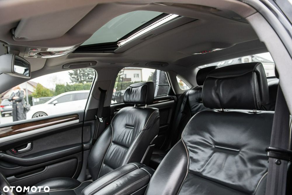 Audi A8 4.2 FSI Quattro - 8
