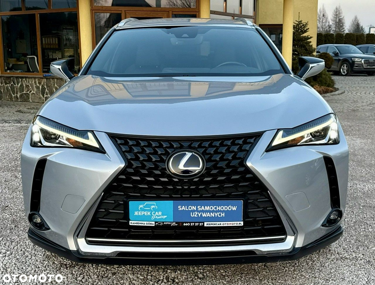 Lexus UX 250h Elegance 2WD - 2